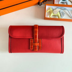 JIGE ELAN 29 CLUTCH IN RUBY RED CALFSKIN WITH APPLE RED LIZARD SKIN