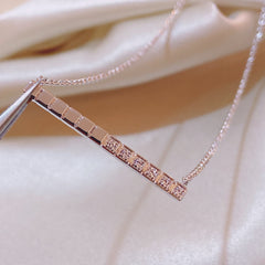 ICE CUBE NECKLACE DIAMOND