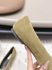 THE ROW 26S BALLET FLATS IN OLIVE BROWN SUEDE