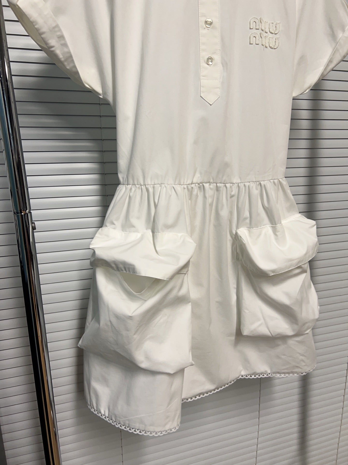 MIUMIU 26S DRESS STYLE 1111