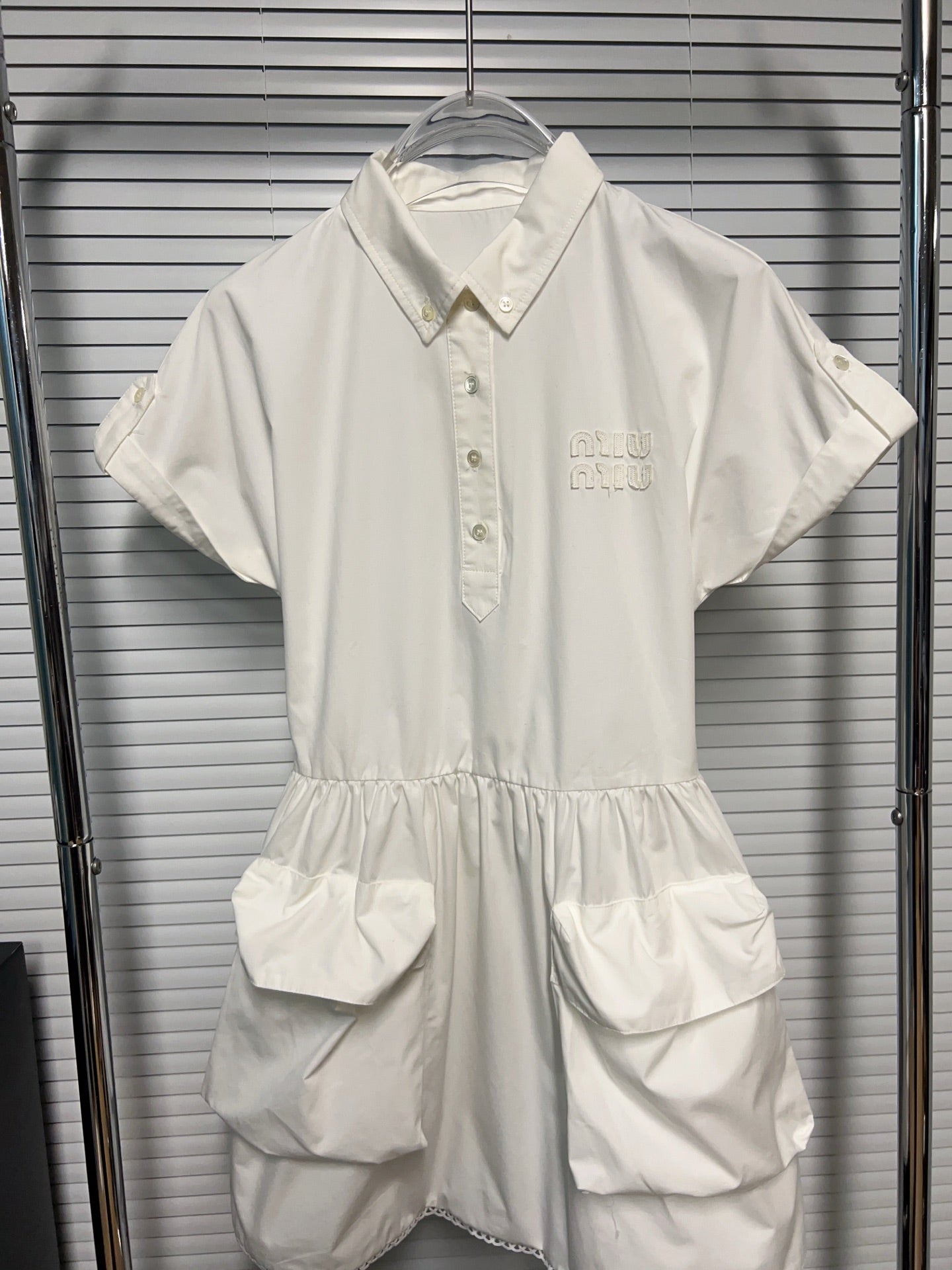 MIUMIU 26S DRESS STYLE 1111