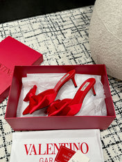 HIGH MULE IN CHERRY RED SILK