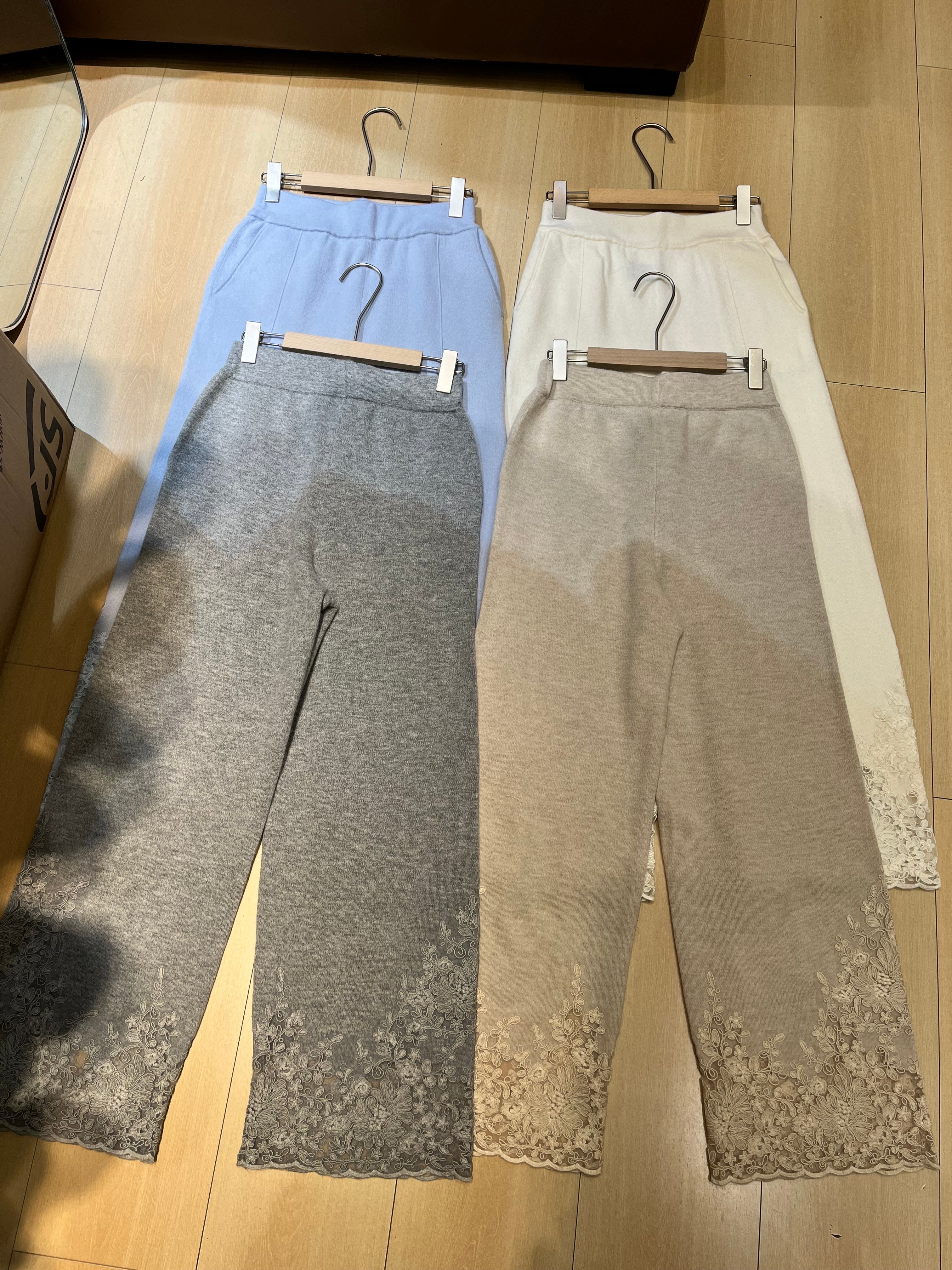 LP 26S EMBROIDERED CASHMERE PANTS 628