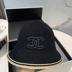 STRAW BUCKET HAT IN BLACK 672971