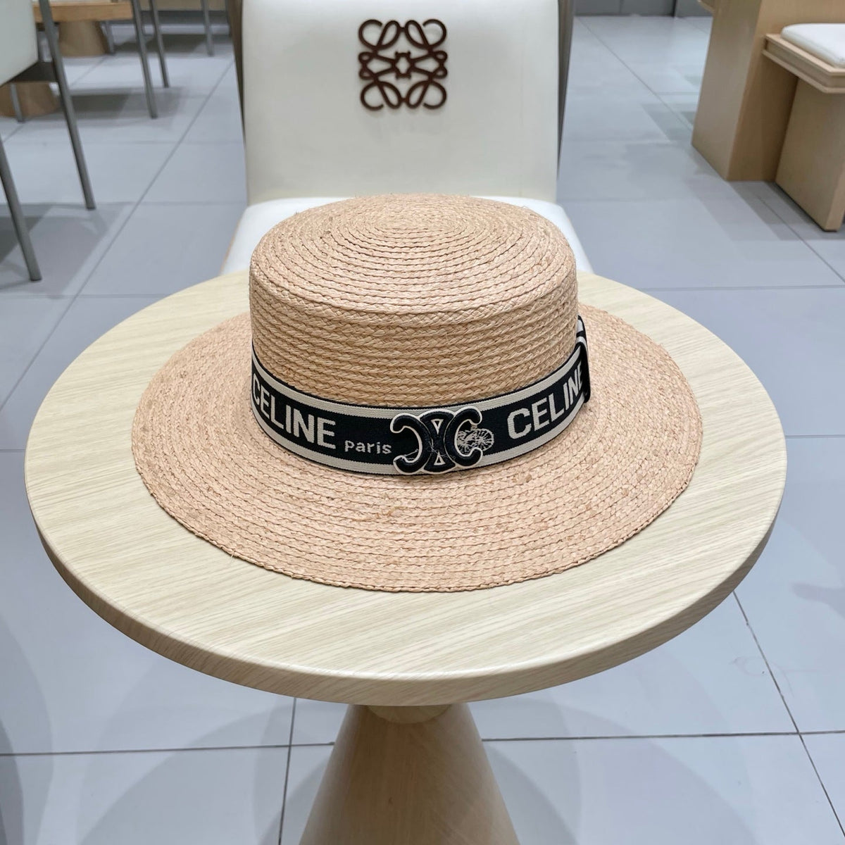 WIDE BRIM HAT MODEL 652233 IN NATURAL WOVEN STRAW